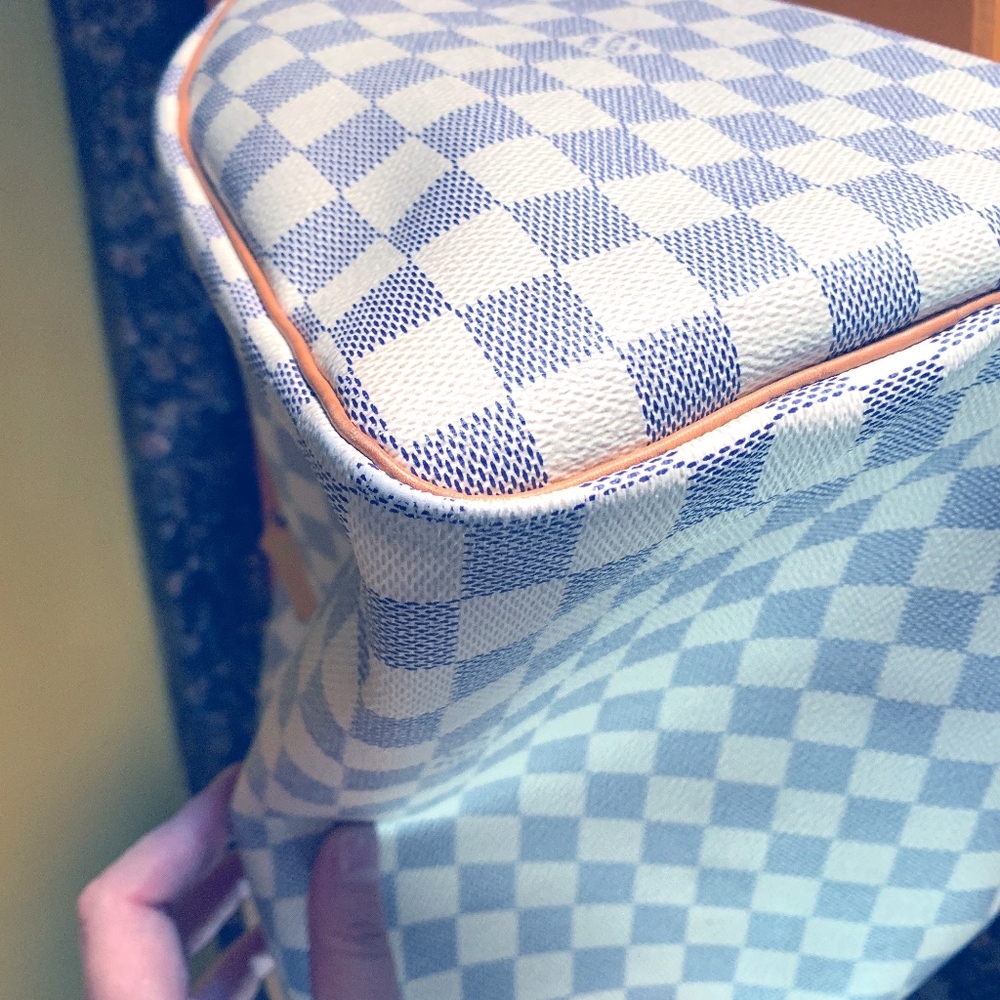 Louis Vuitton Speedy 35